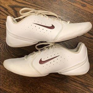 Nike Cheer Shoes Size 9.5